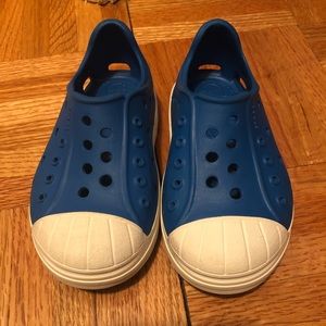 Crocs bump size 7